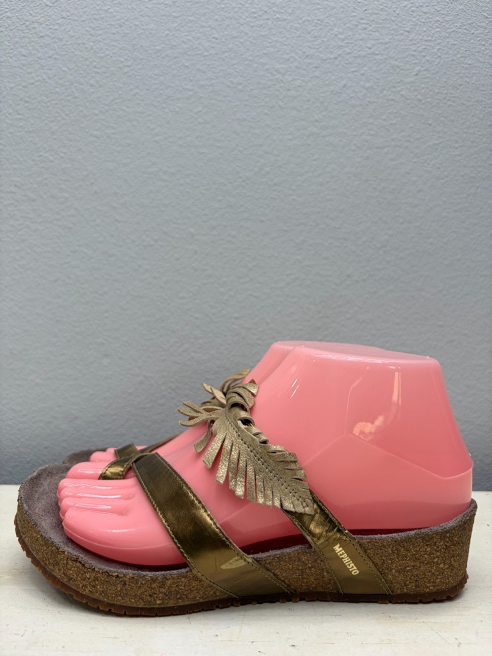 Mephisto Gold Leather Immy Slide Sandals Size 37